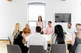 Pelatihan cara menjadi pembicara yang profesional